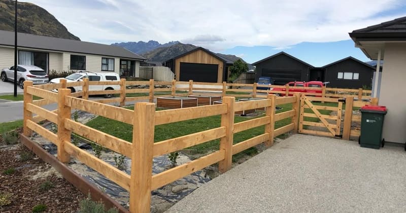 Macrocarpa Post & Rail