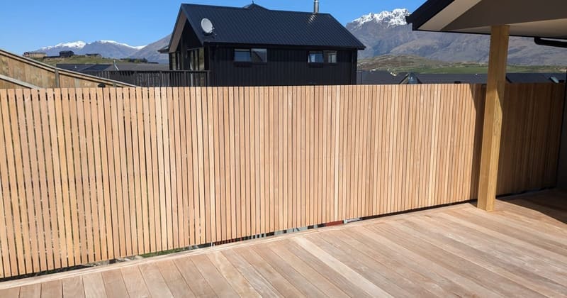 Slat Fencing